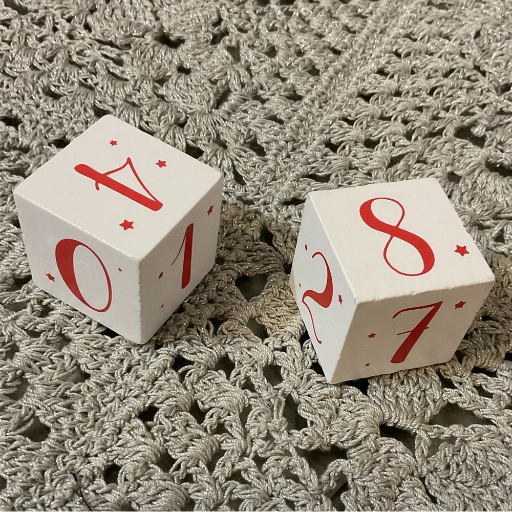 Wooden Sleigh Calendar - Picture 4 of 7